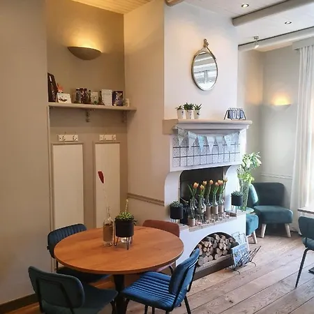 De Zonnetuin Couette-café